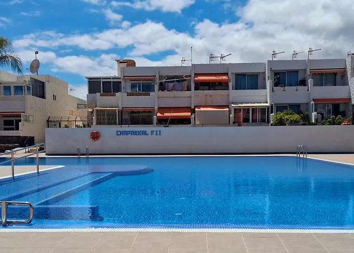 Hand Made Apartment *