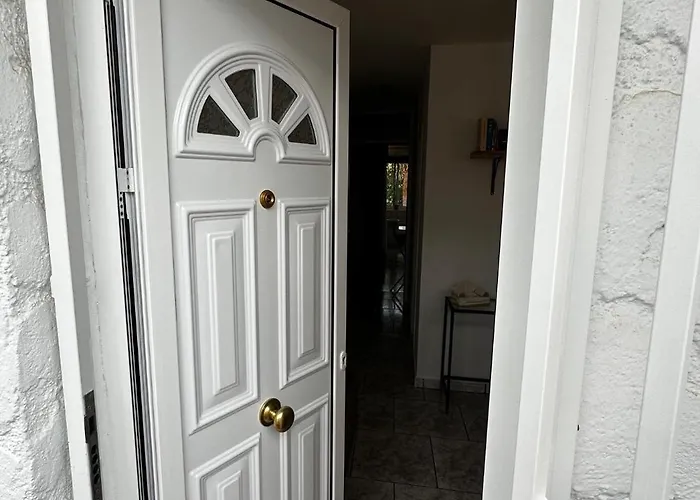 Hand Made Апартаменты Арона